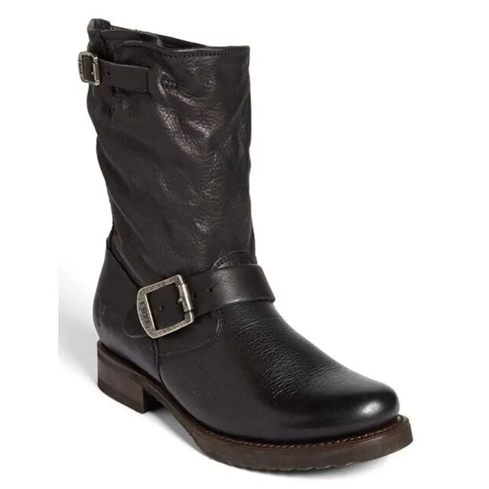 Frye Veronica Shortie Black Leather Biker Boots size 7.5 Slouchy Buckle